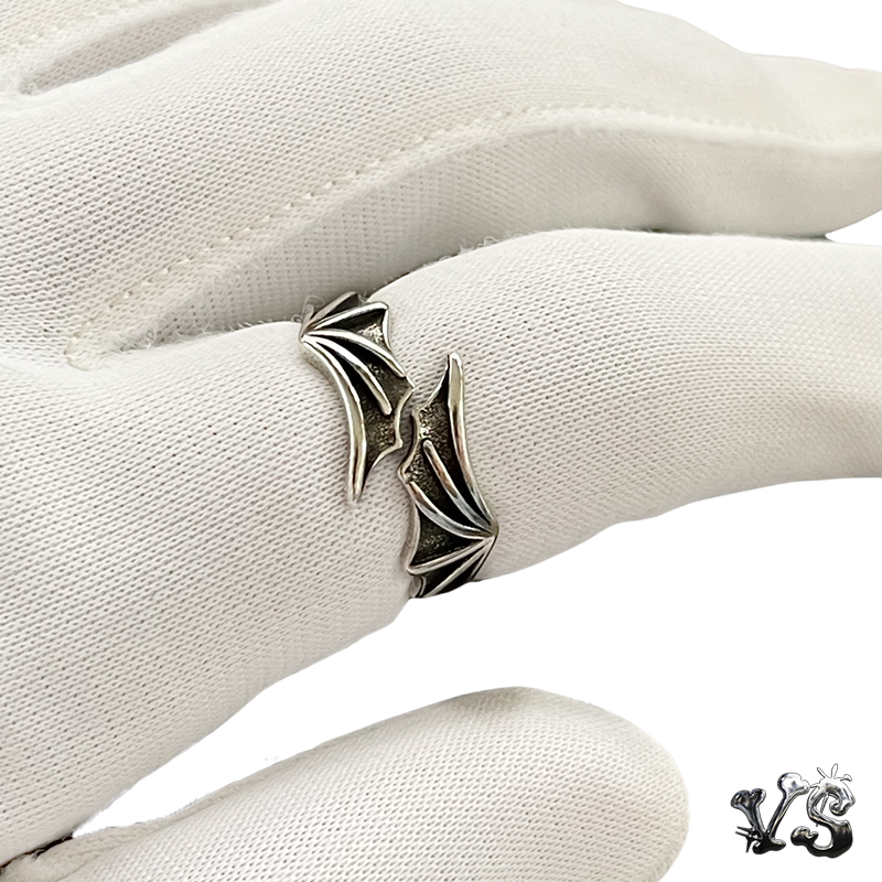 VS™ - BAT WING RING