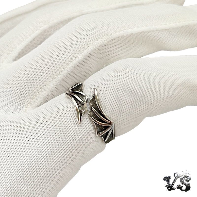 VS™ - BAT WING RING