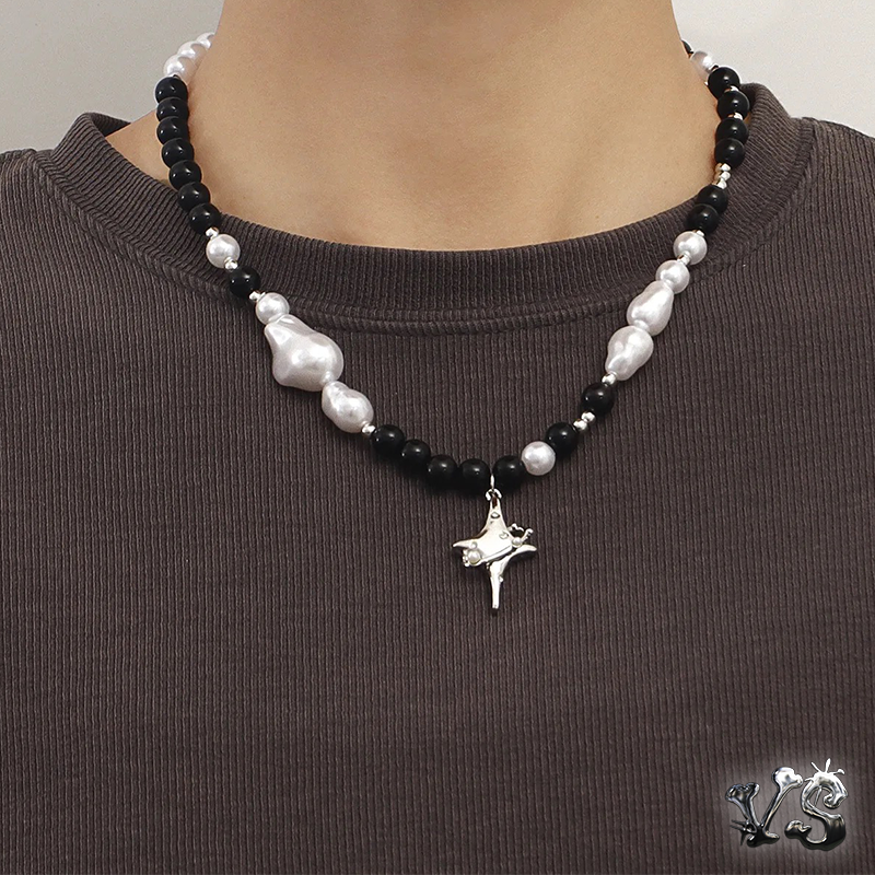 VS™ - Y2K PEARL NECKLACE