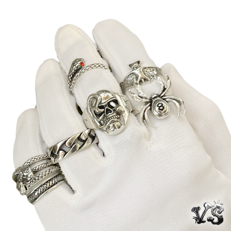 VS™ - PUNK BAT RING SET
