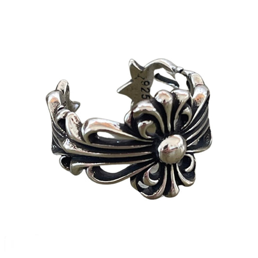 VS™ - GOTHIC FLORAL RING